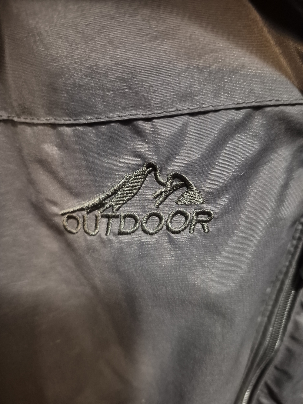 Men’s Dark Gray Windbreaker Jacket.